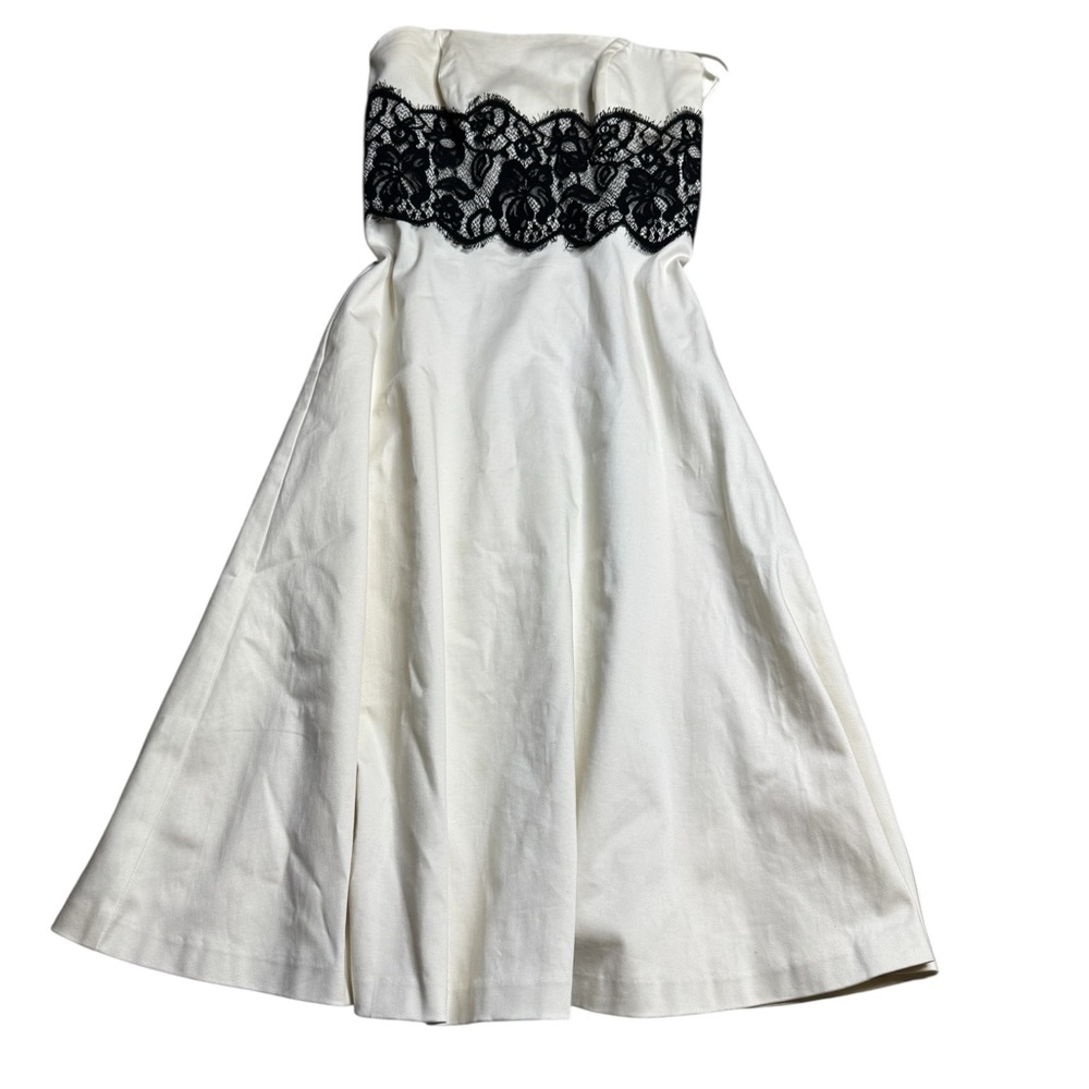 🤍 White House Black‎ Market Strapless White Dress Black Lace Size 2 🤍